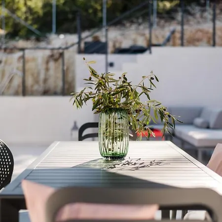 Swedish-style Salz Villa Fiskardo